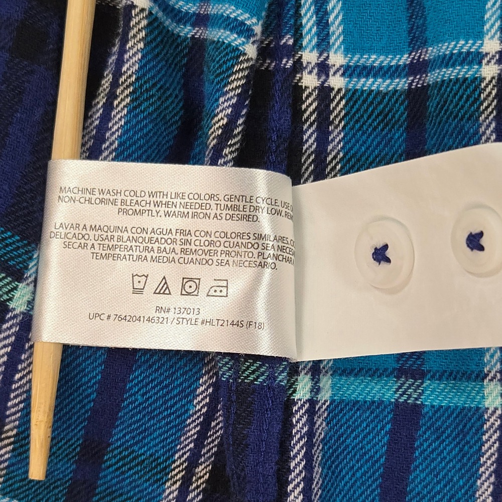 Woolrich Plaid Flannel Shirt Womens XXL Blue Navy Soft Lightweight Button Down‎ - Picture 10 of 11
